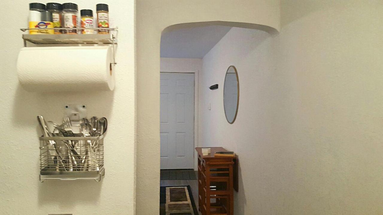 Motel Room With Kitchenette At Base Of Mt Hood Mount Hood Village Exterior foto